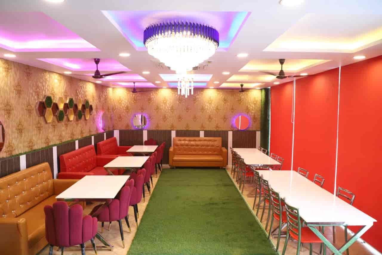 Hotel Myra Restaurant Table Dining Experience